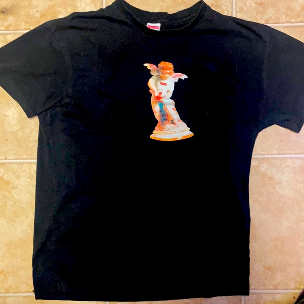 Supreme baby angel statue t